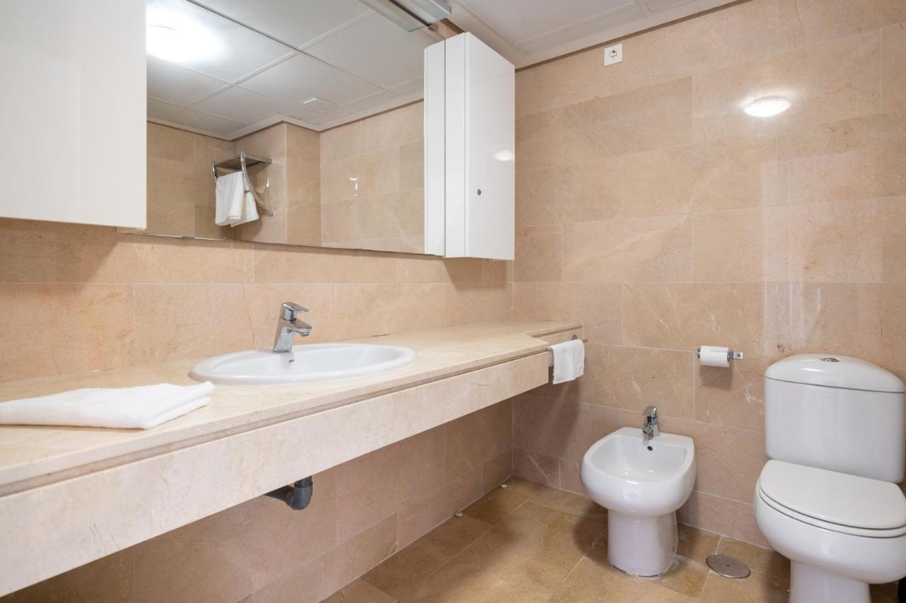 9 Penthouse With Amazing Sea Views, Close To Golf Manilva Duquesa Екстер'єр фото